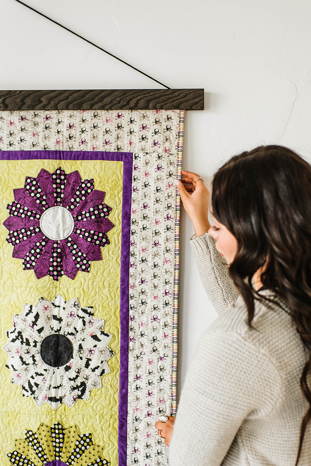 10 Incredible Quilt Hangers For Wall Hangings for 2024