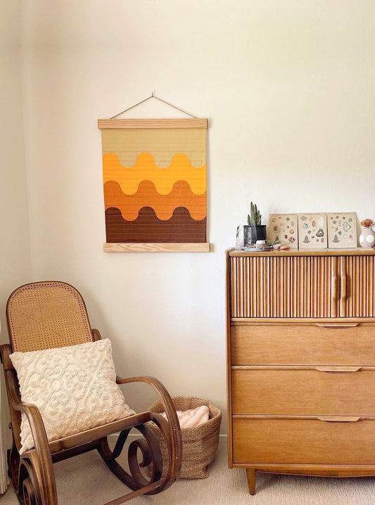 Small Quilt Hanging Wood Bar